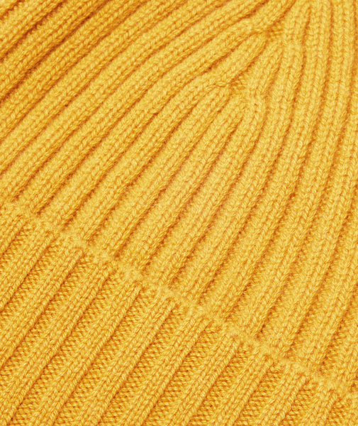 Berretto in cashmere ocra